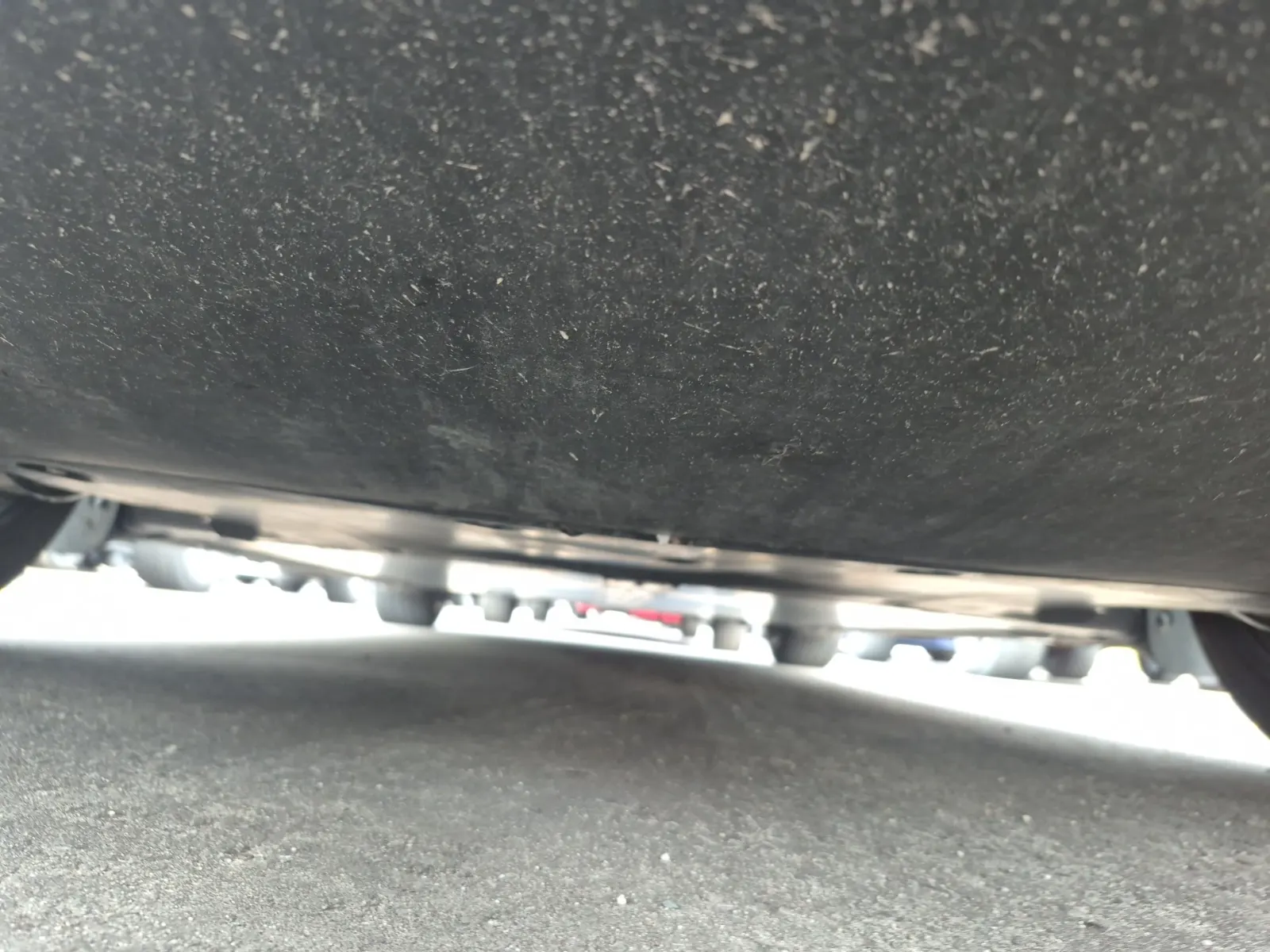 Undercarriage - Front Photo