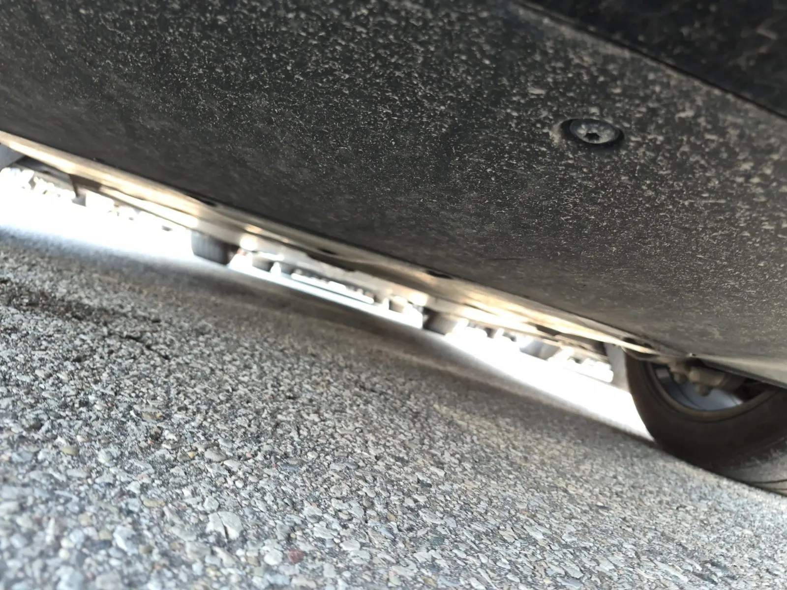 Undercarriage - Front Photo