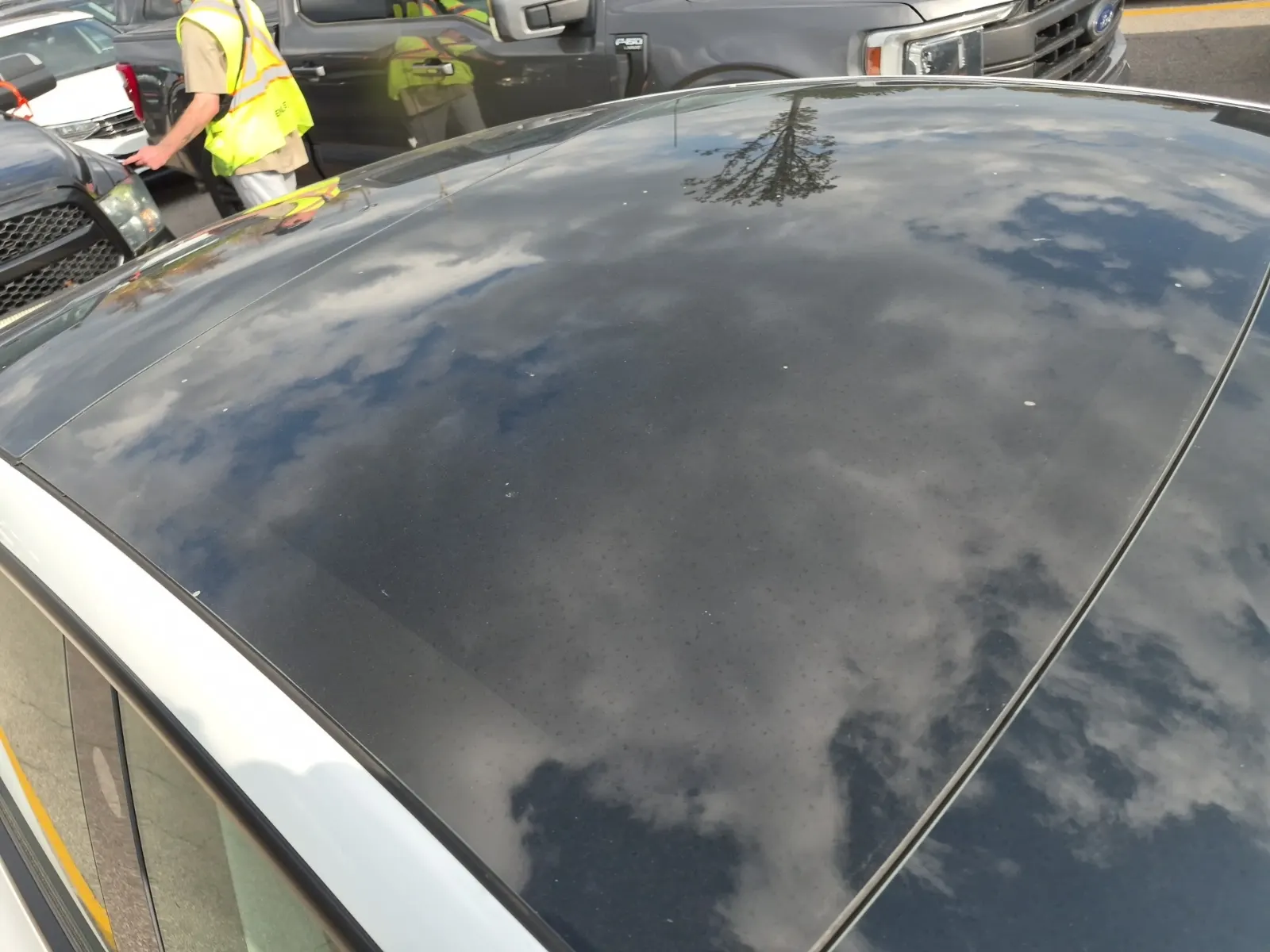 Exterior Roof Photo