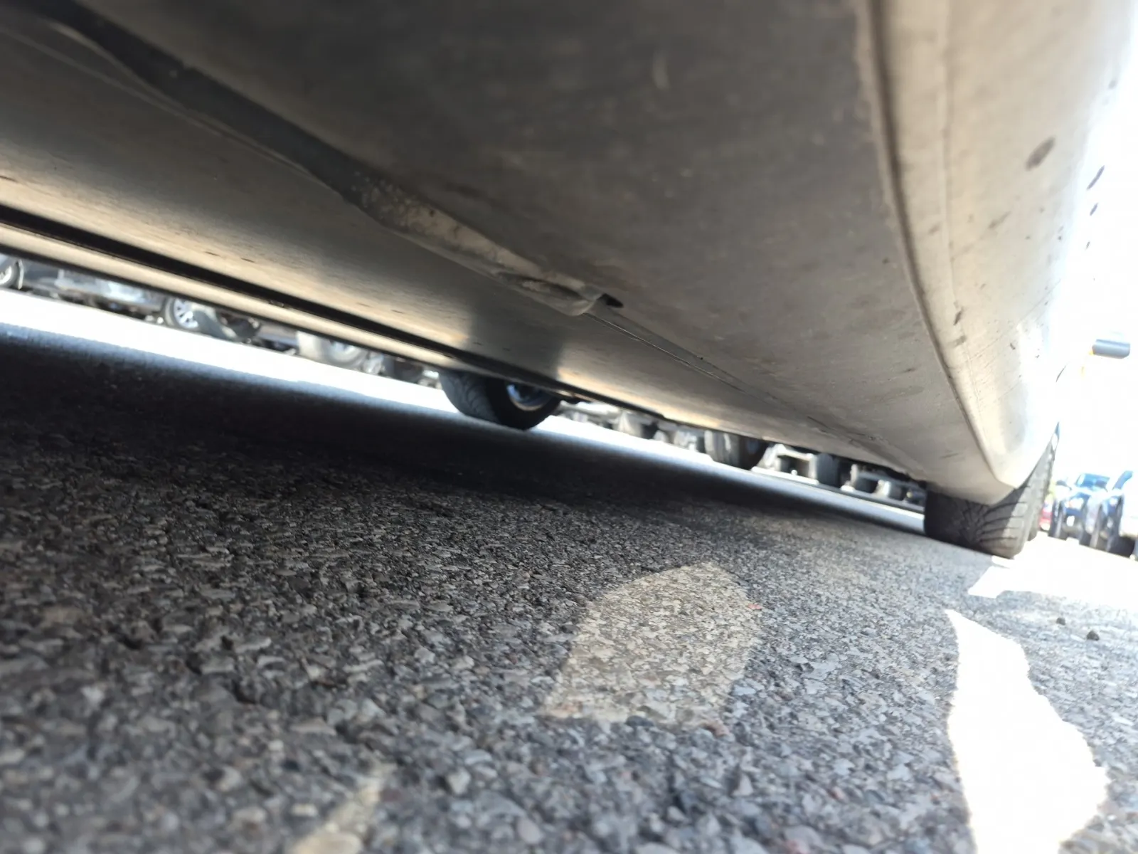 Undercarriage - Driver Photo