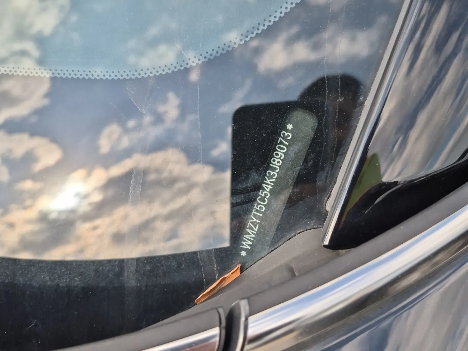 Dash VIN Plate Photo