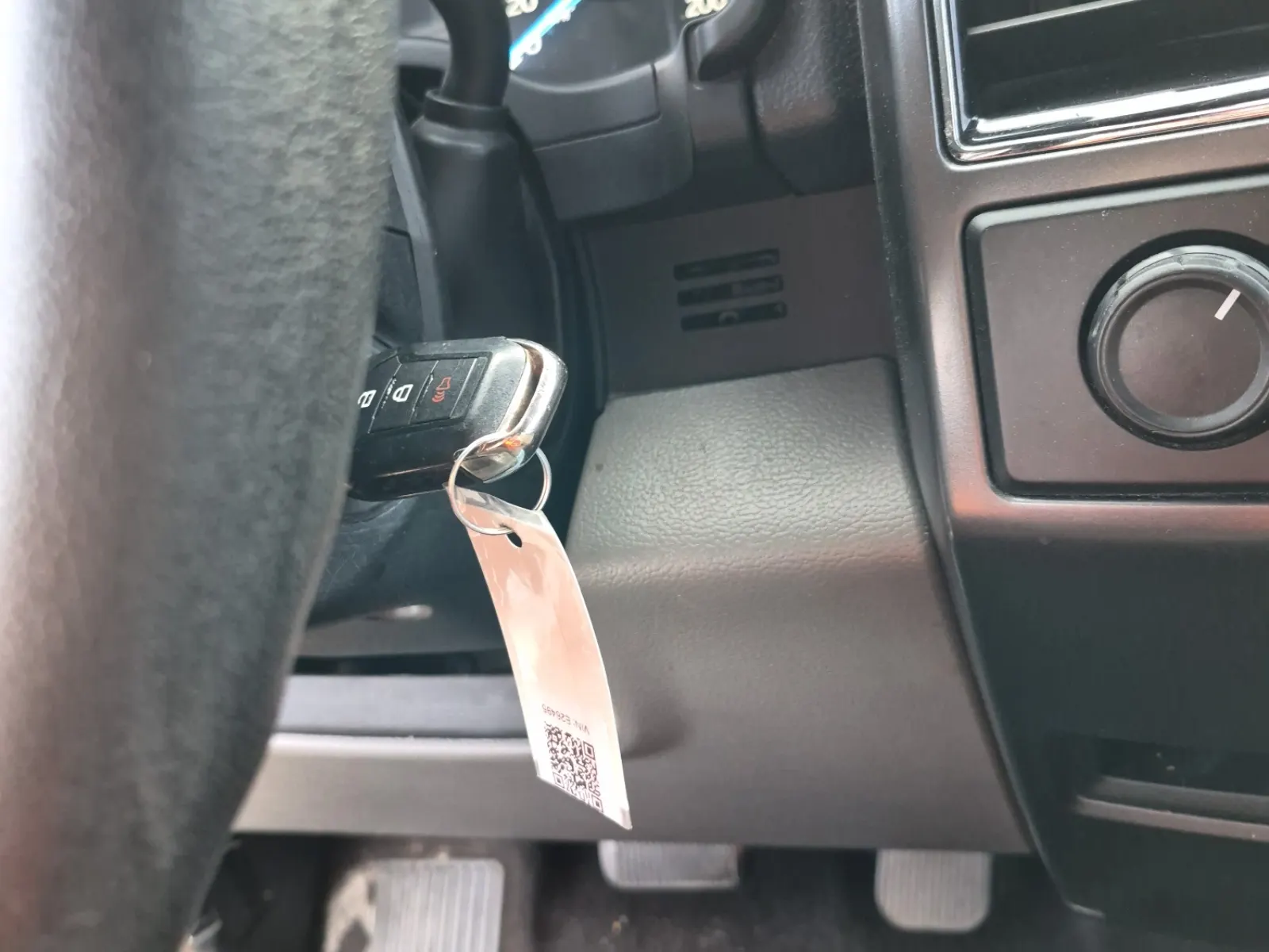 Keys/Fobs/Manual Photo