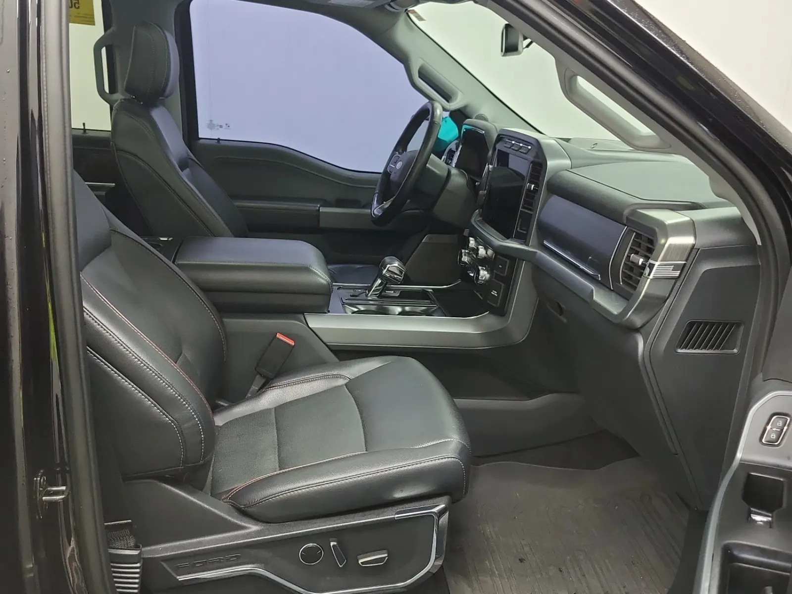 Right Side Interior Photo