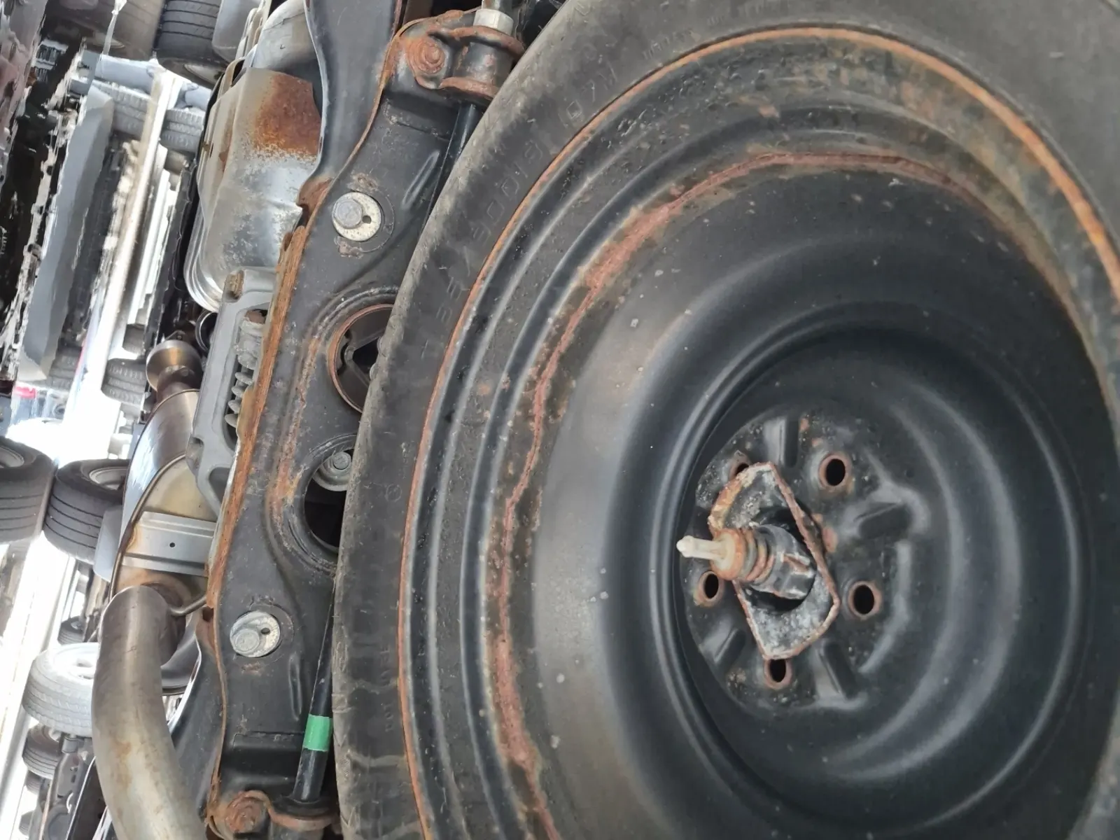 Spare Tire & Wheel Photo
