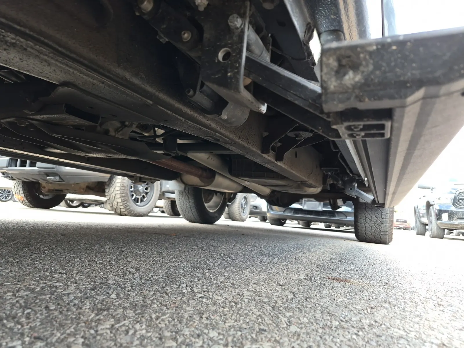 Undercarriage - Driver Photo