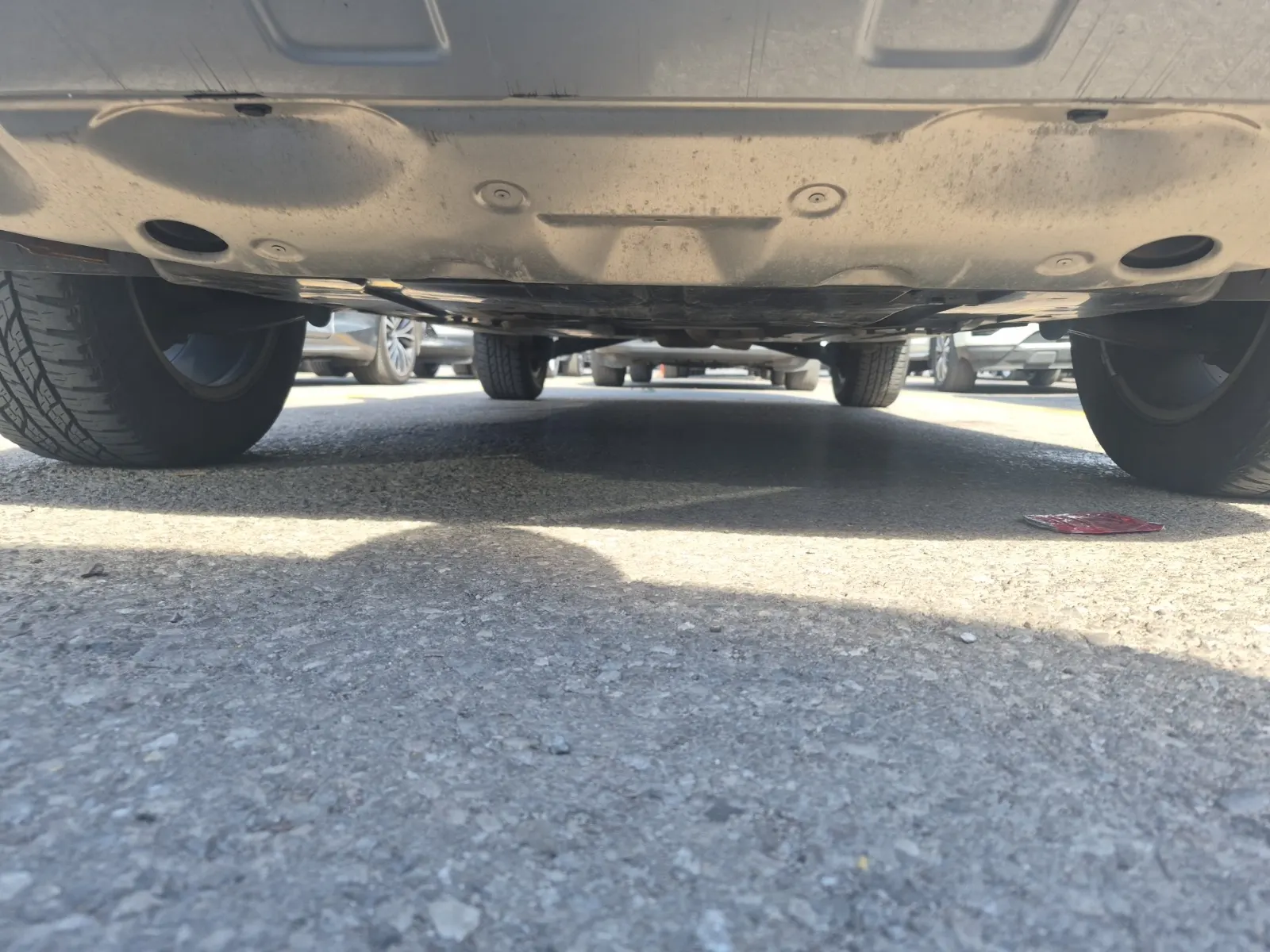 Undercarriage - Front Photo