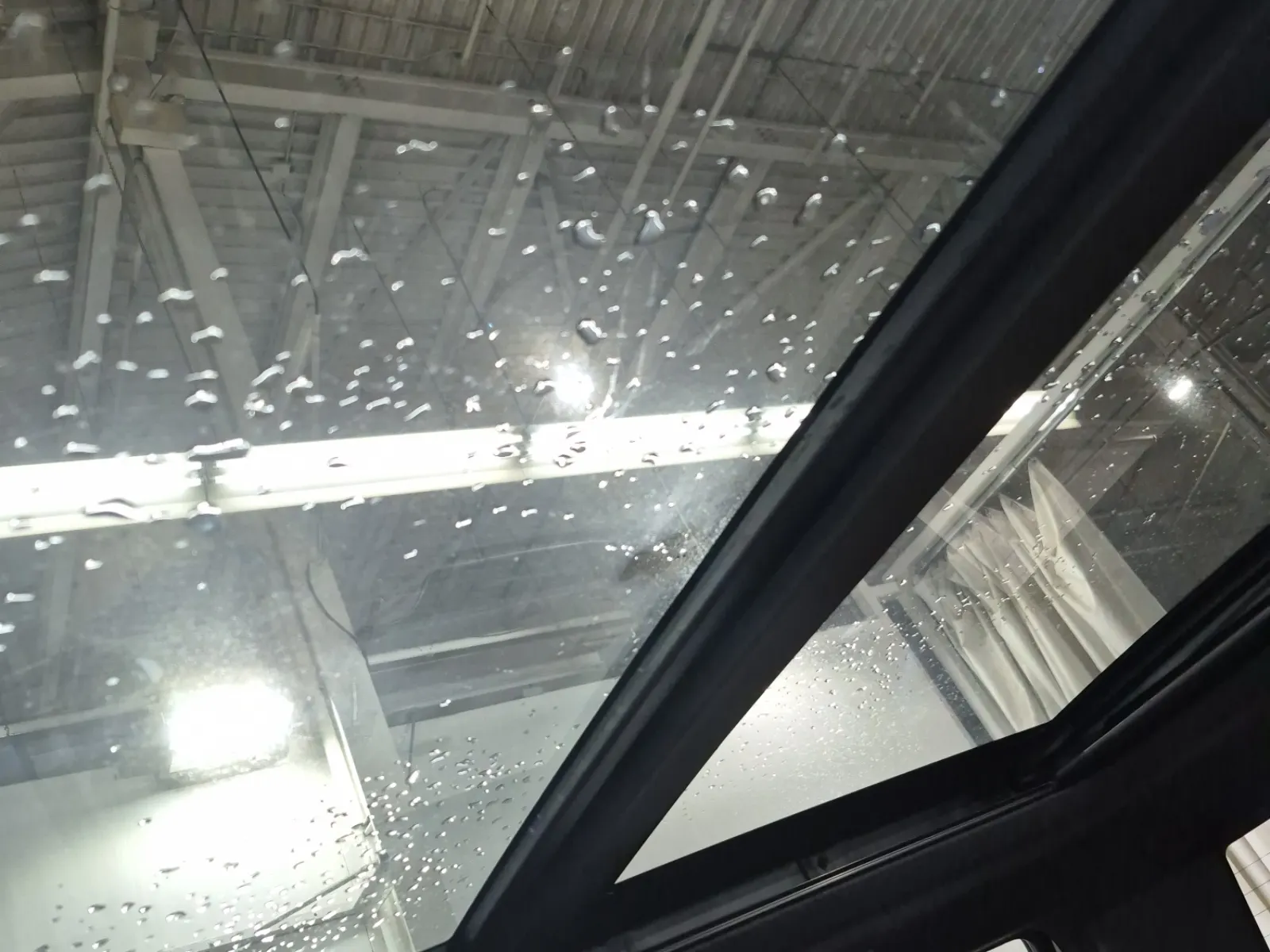 Interior Roof Photo