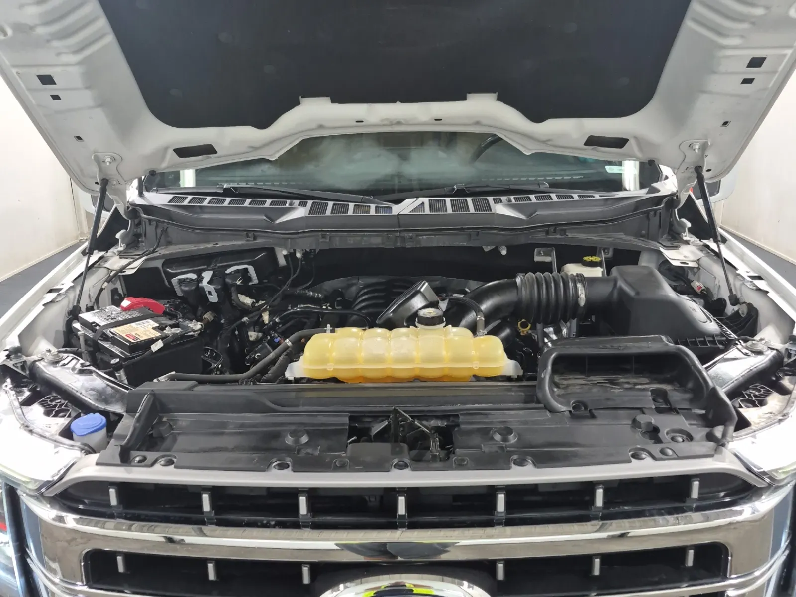 Engine Photo