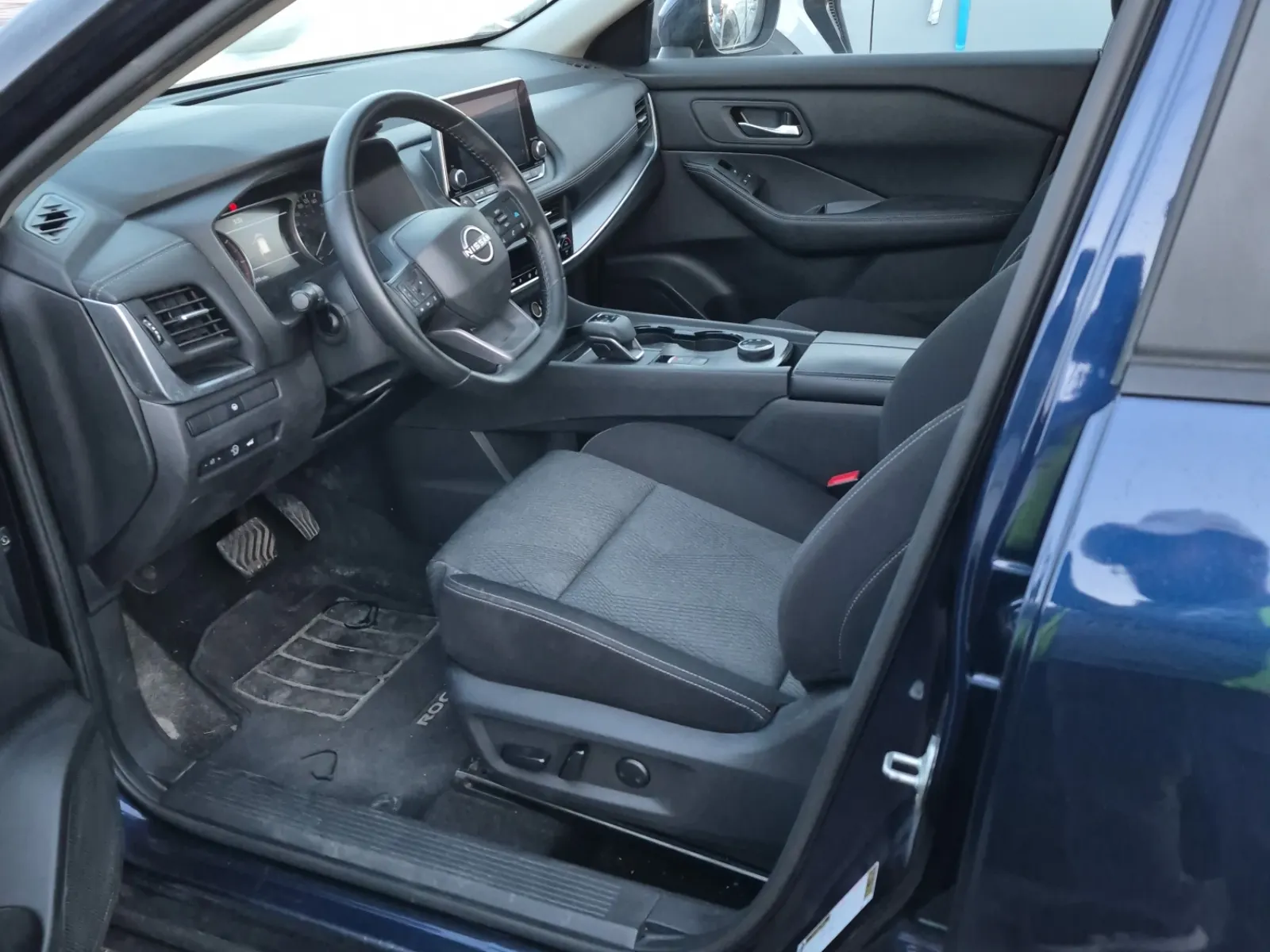 Front Interior Photo