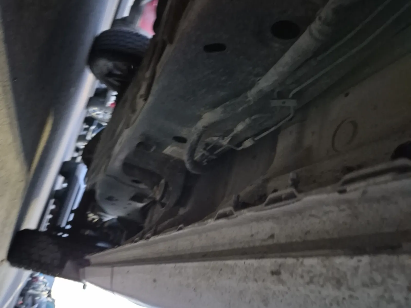 Undercarriage - Driver Photo