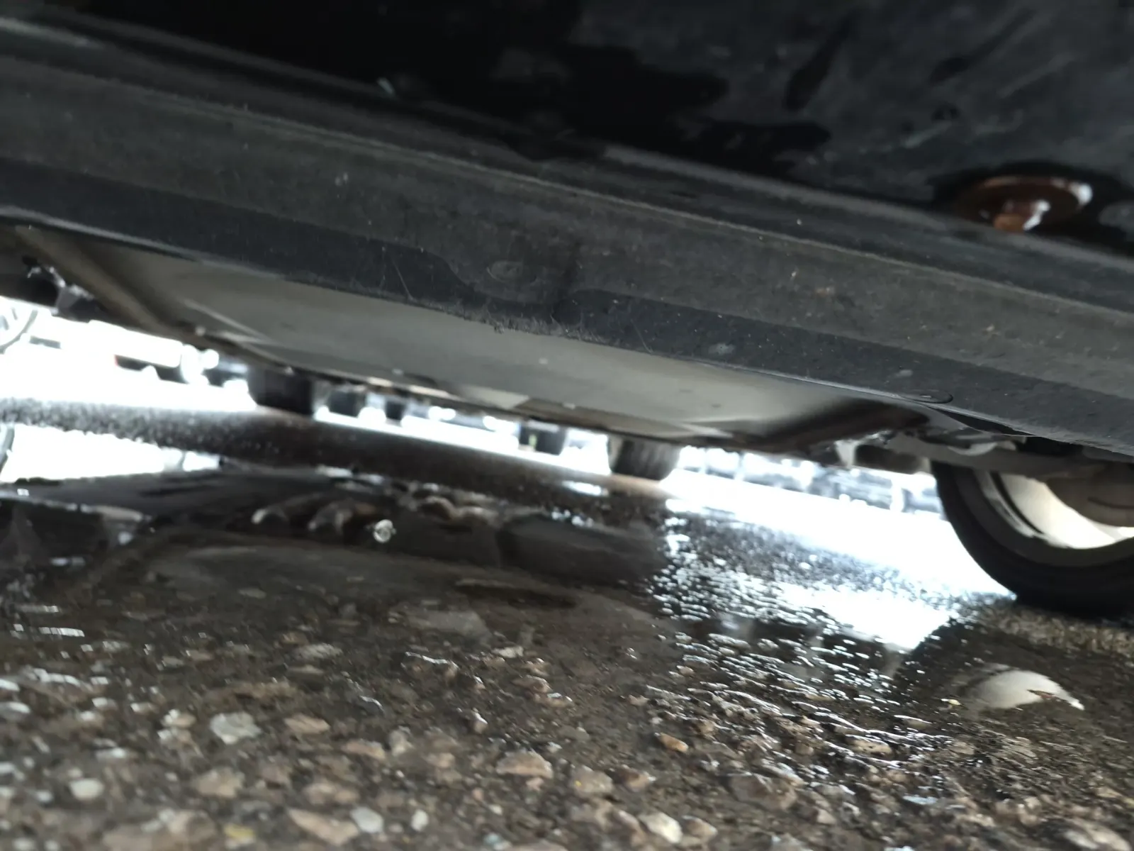 Undercarriage - Front Photo