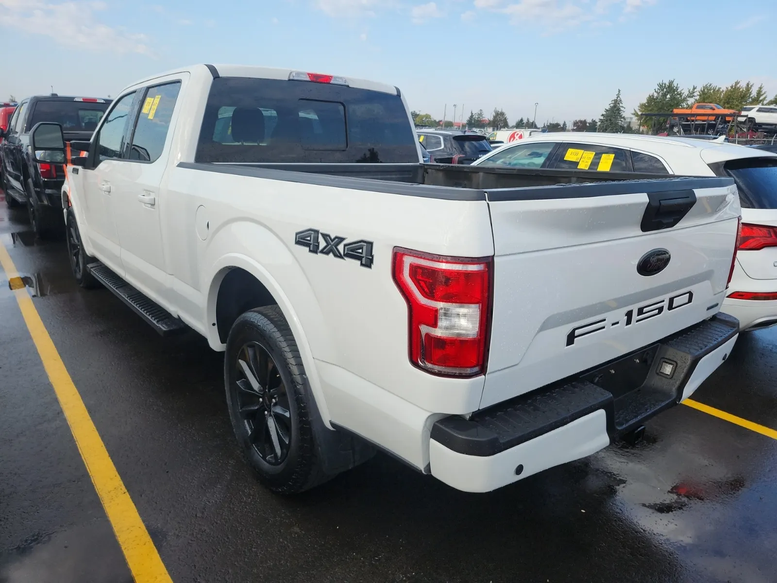 Driver Rear 3/4 Photo