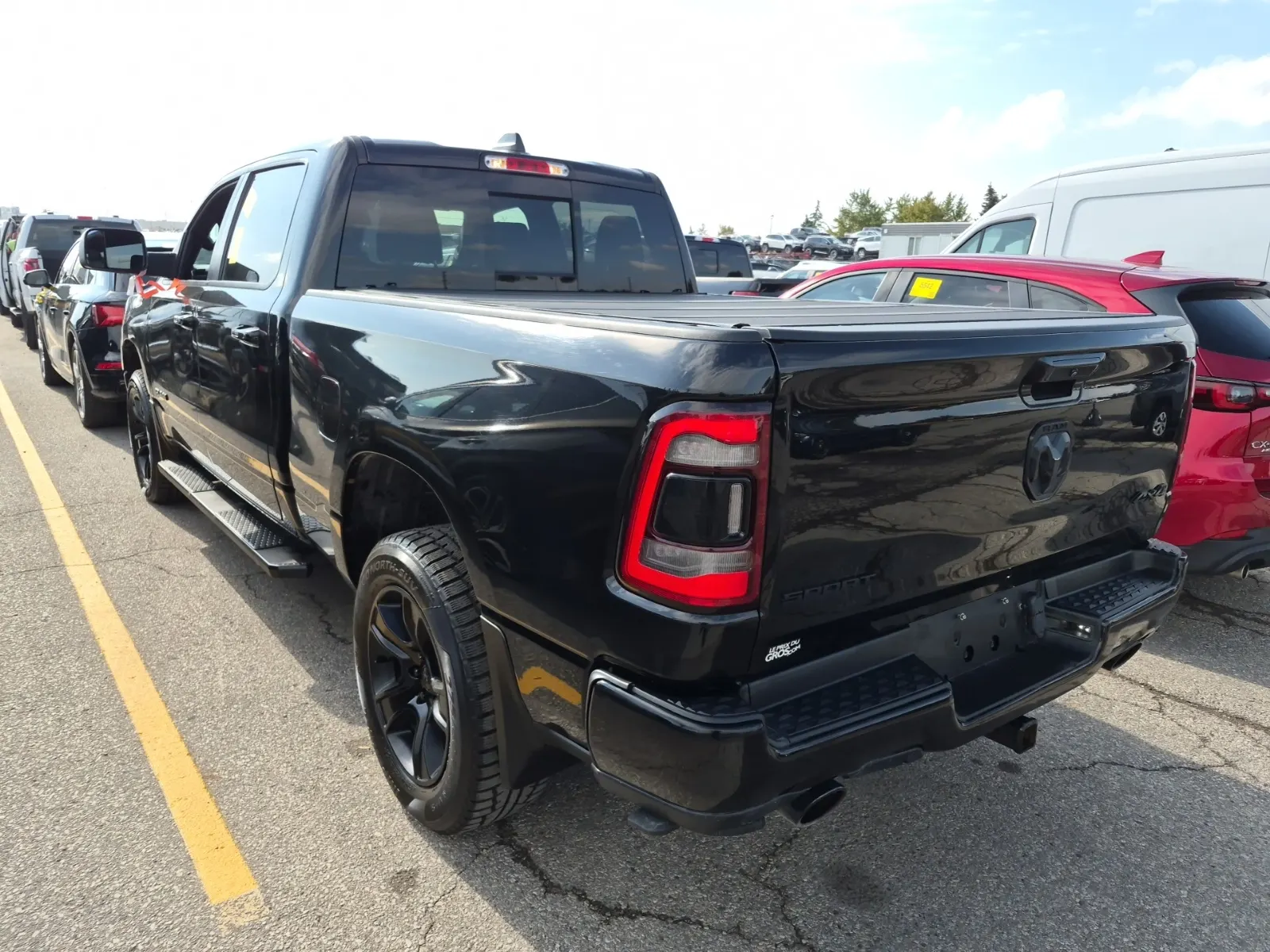 Driver Rear 3/4 Photo