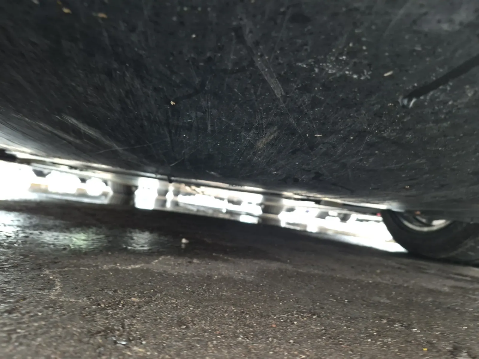 Undercarriage - Front Photo