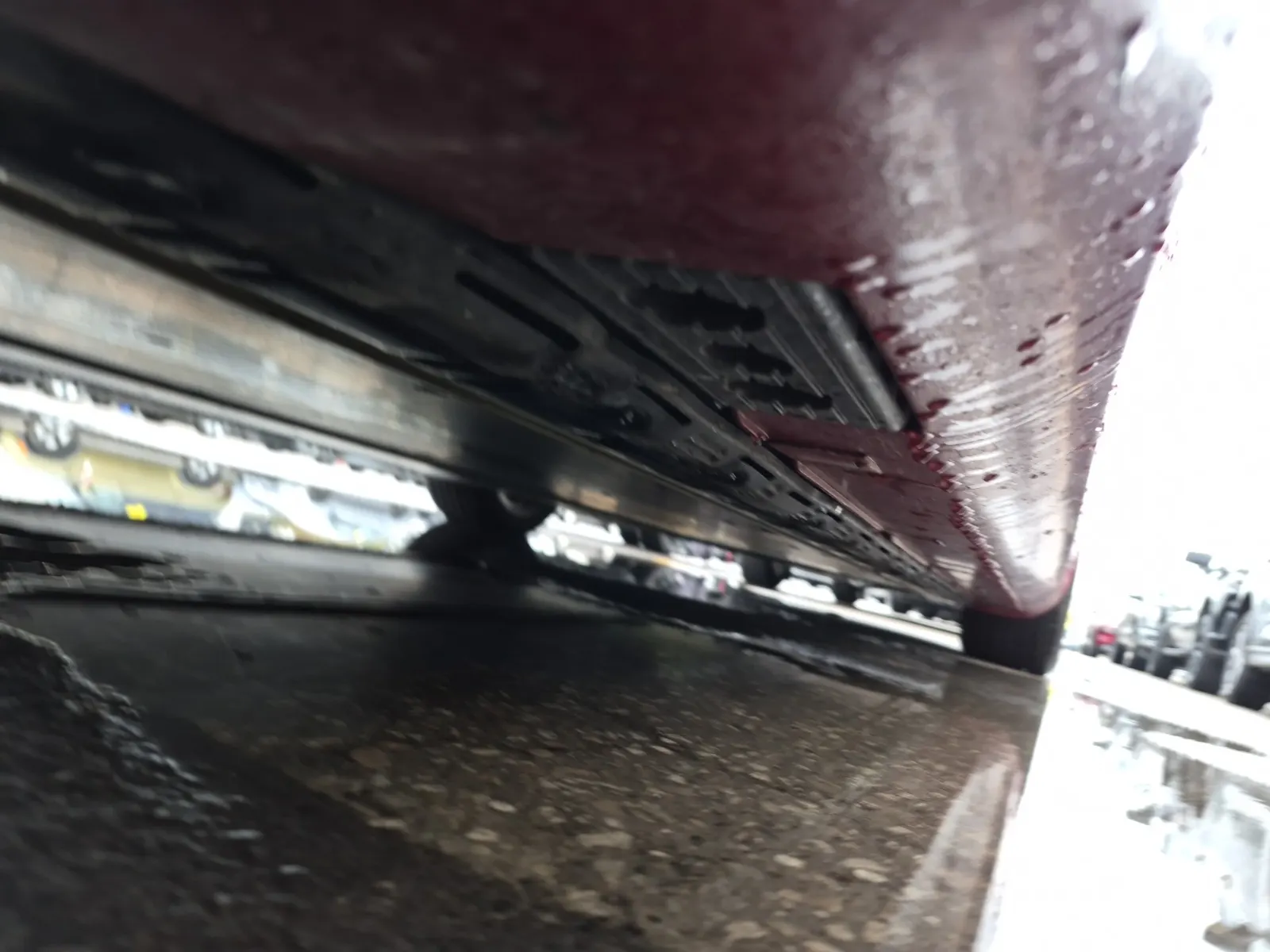 Undercarriage - Driver Photo