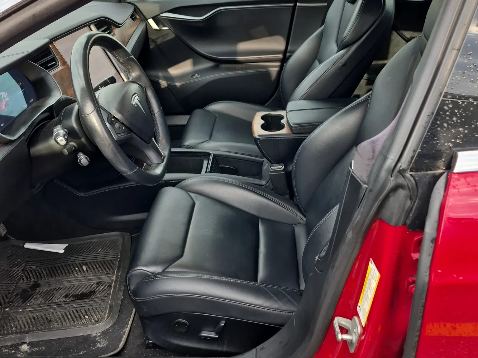 Front Interior Photo