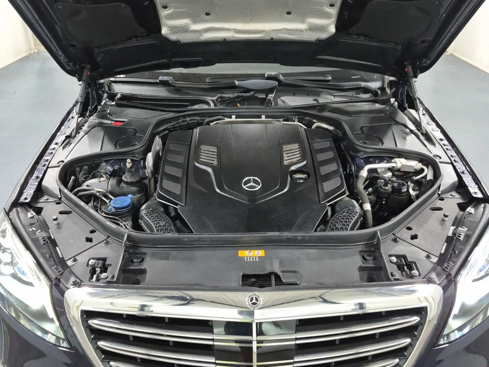 Engine Photo