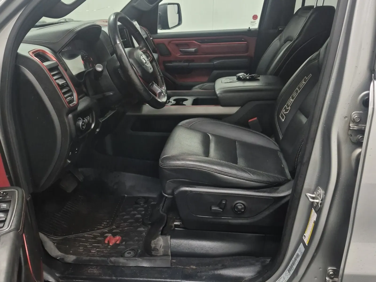 Front Interior Photo