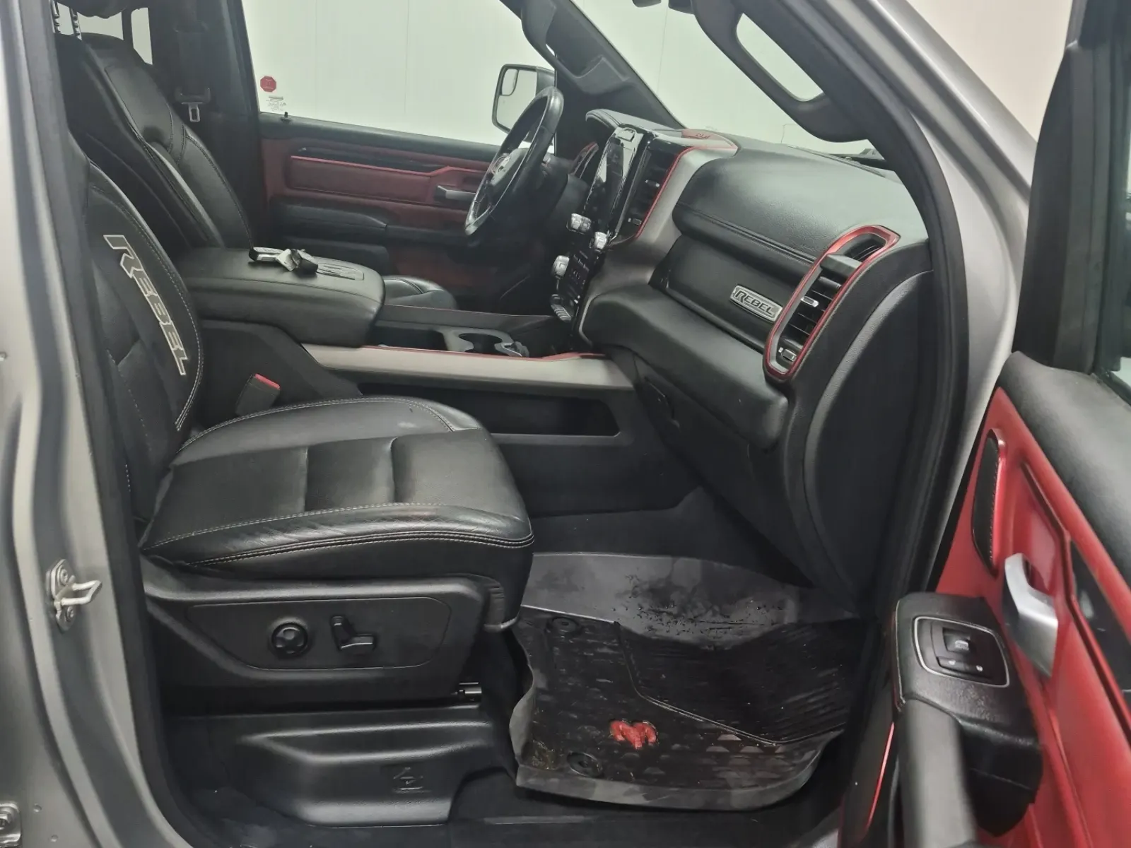 Right Side Interior Photo