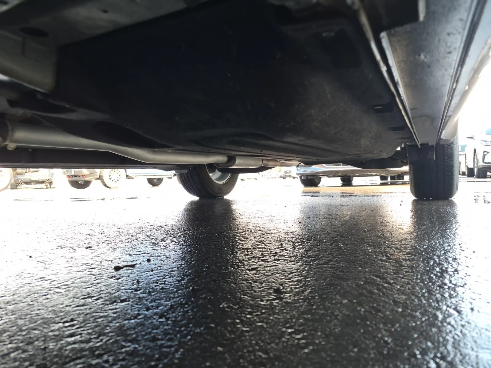Undercarriage - Driver Photo