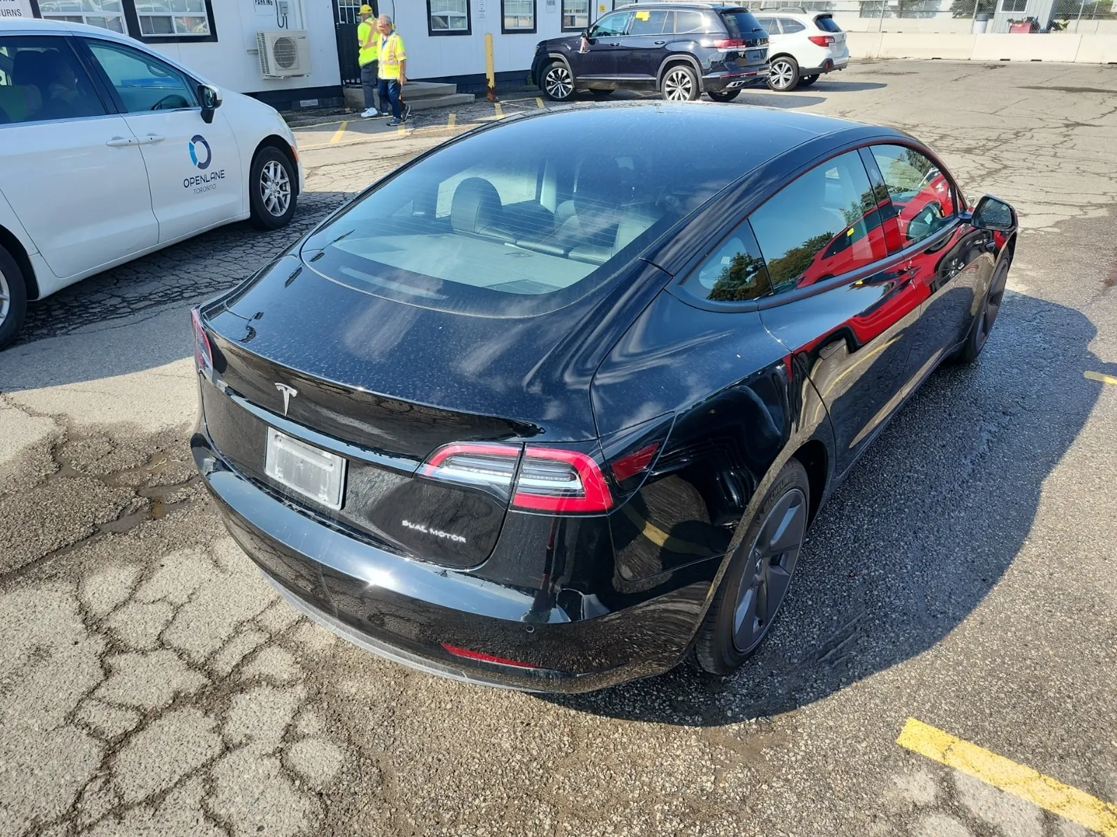 Passenger Rear 3/4 Photo