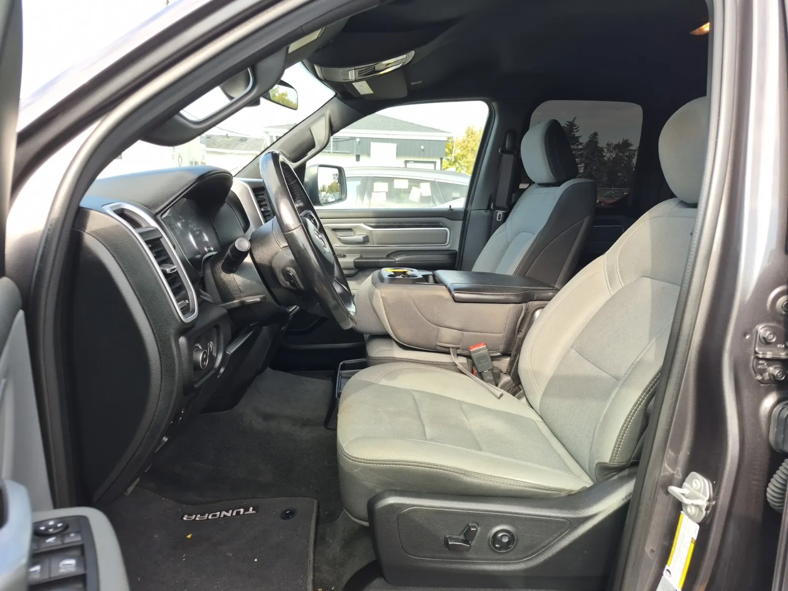 Front Interior Photo