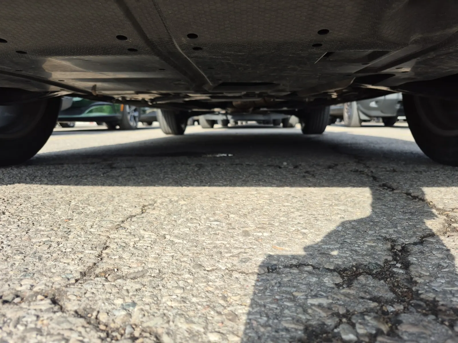 Undercarriage - Front Photo