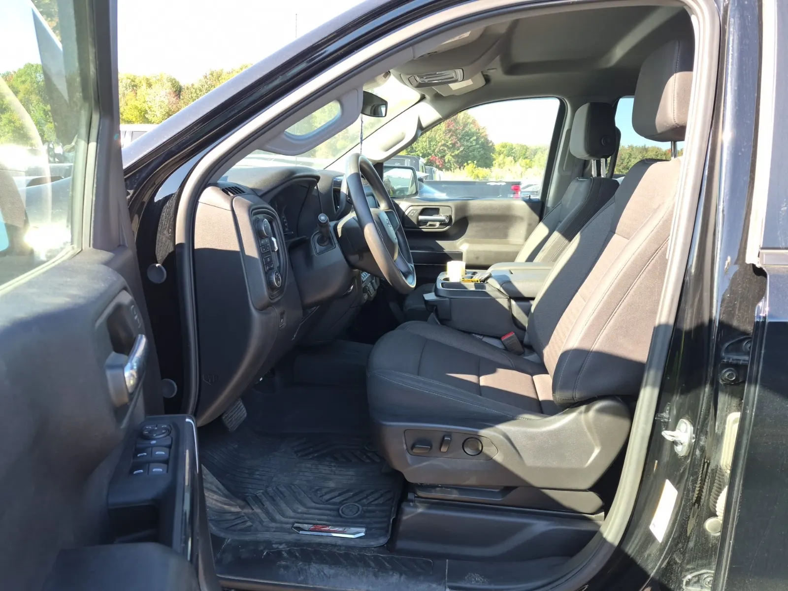 Front Interior Photo