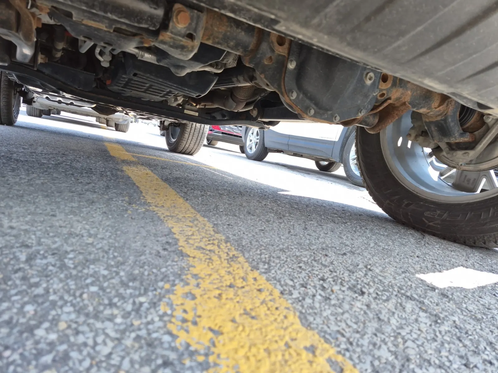 Undercarriage - Front Photo