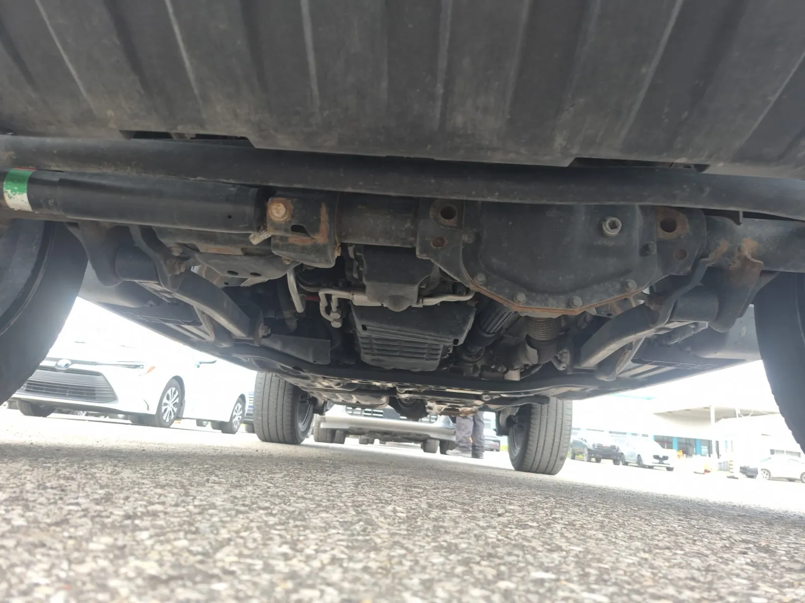 Undercarriage - Front Photo