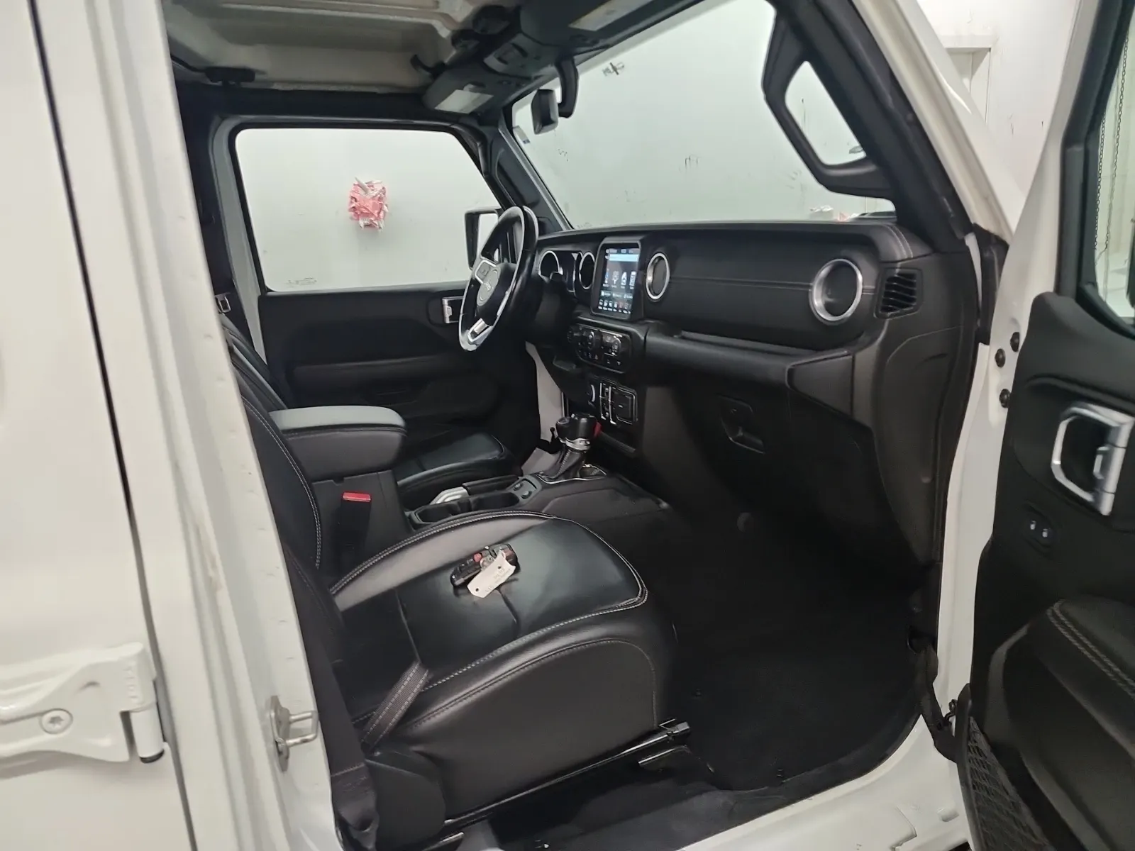 Right Side Interior Photo