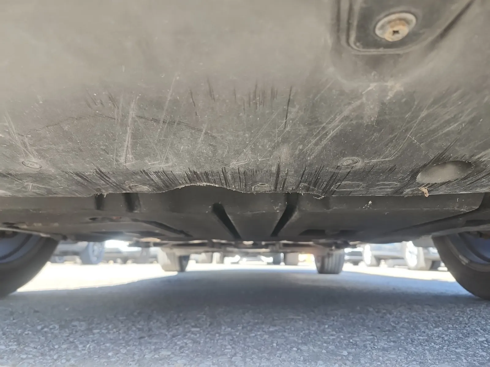 Undercarriage - Front Photo