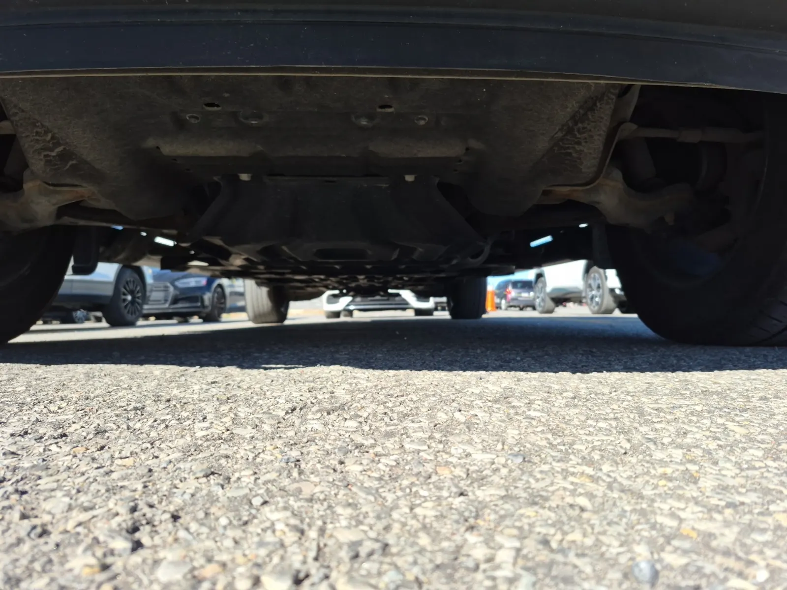 Undercarriage - Front Photo