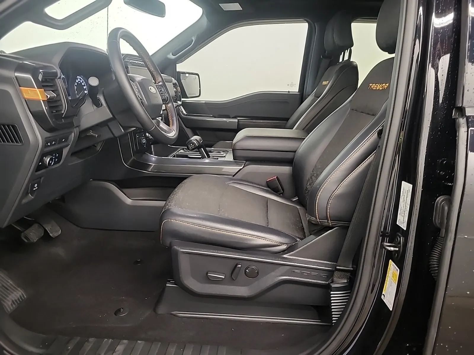 Front Interior Photo