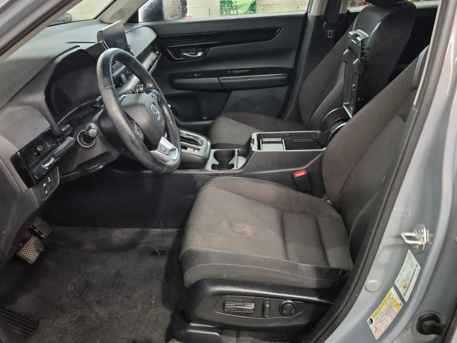 Front Interior Photo