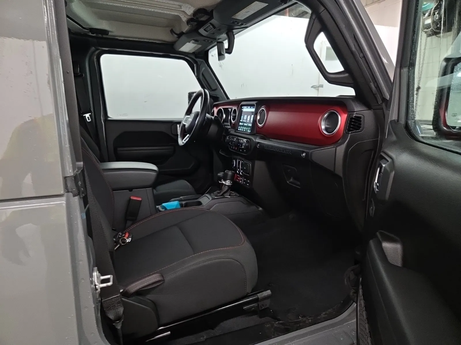 Right Side Interior Photo