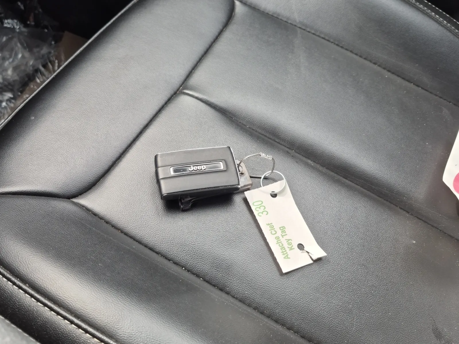 Keys/Fobs/Manual Photo