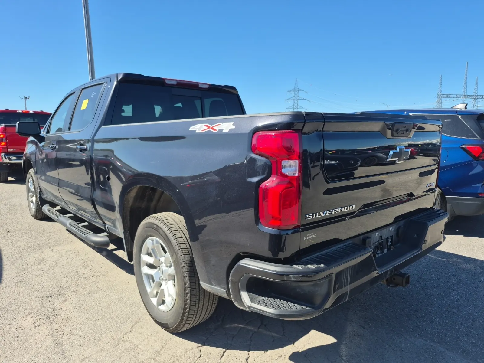 Driver Rear 3/4 Photo