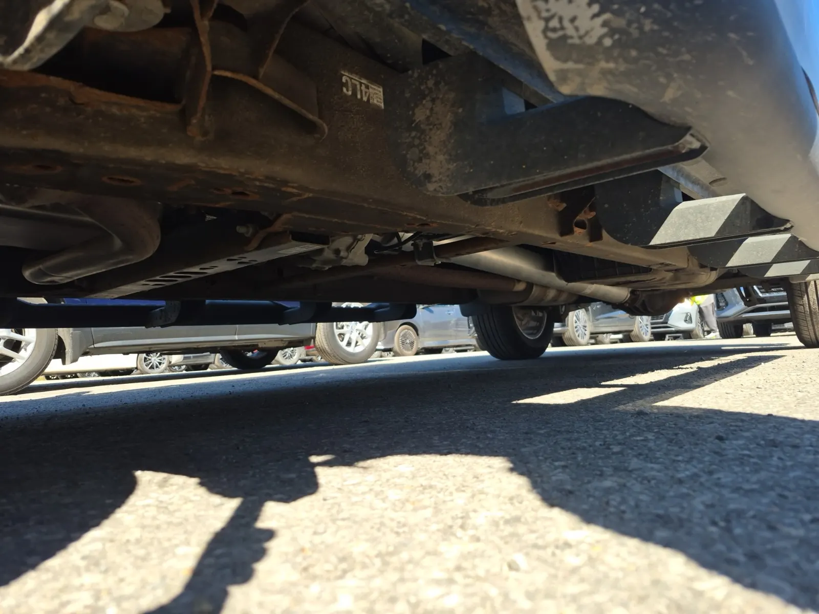 Undercarriage - Driver Photo