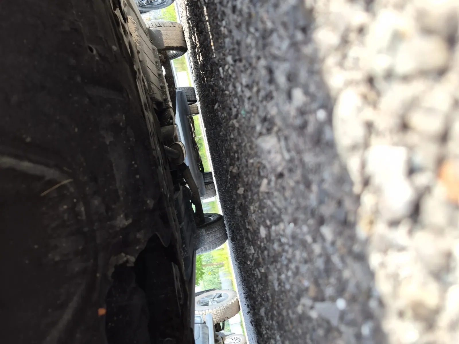 Undercarriage - Front Photo