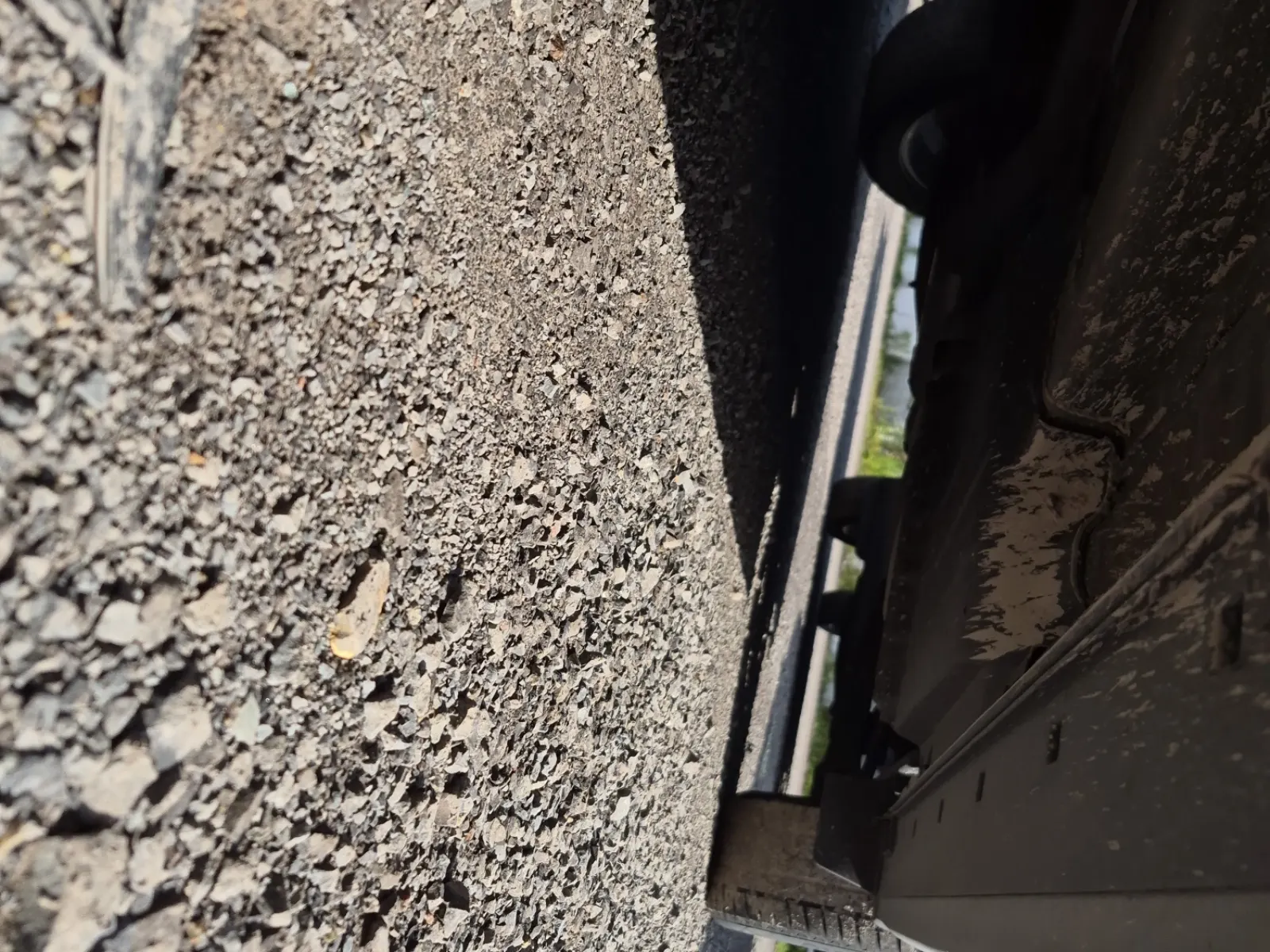 Undercarriage - Driver Photo