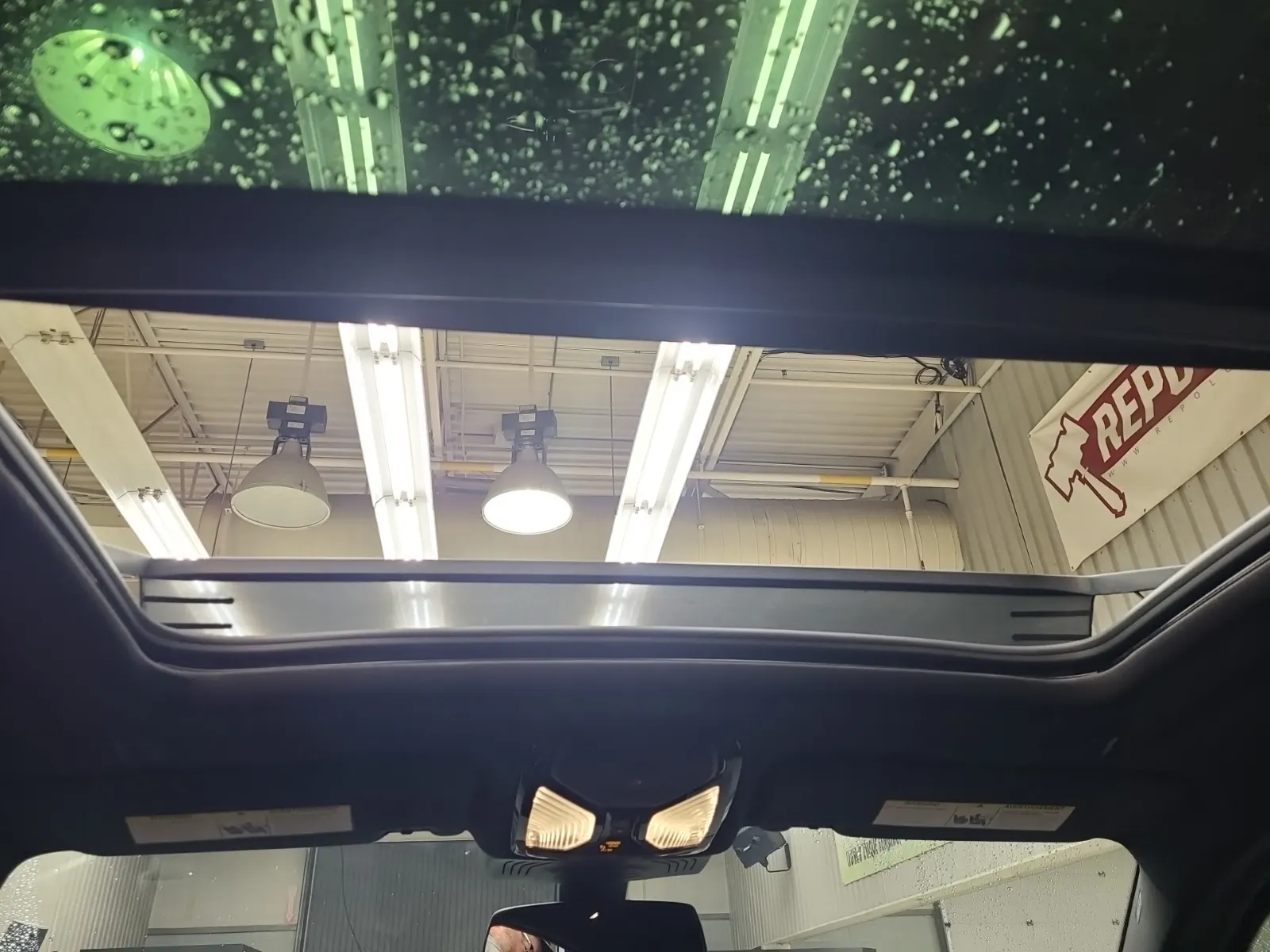 Interior Roof Photo