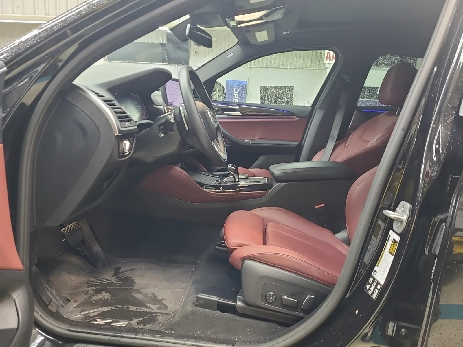 Front Interior Photo