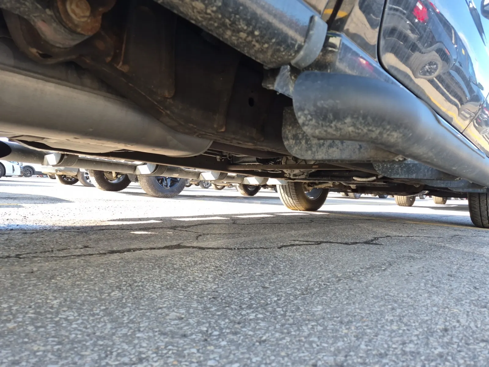 Undercarriage - Passenger Photo