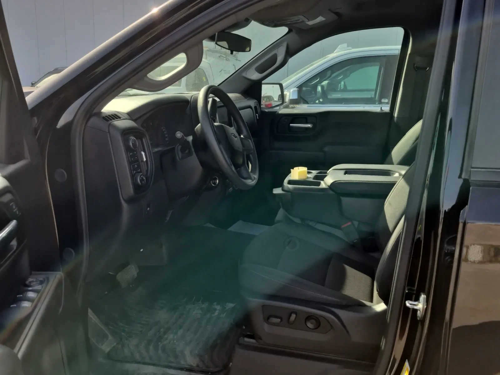 Front Interior Photo