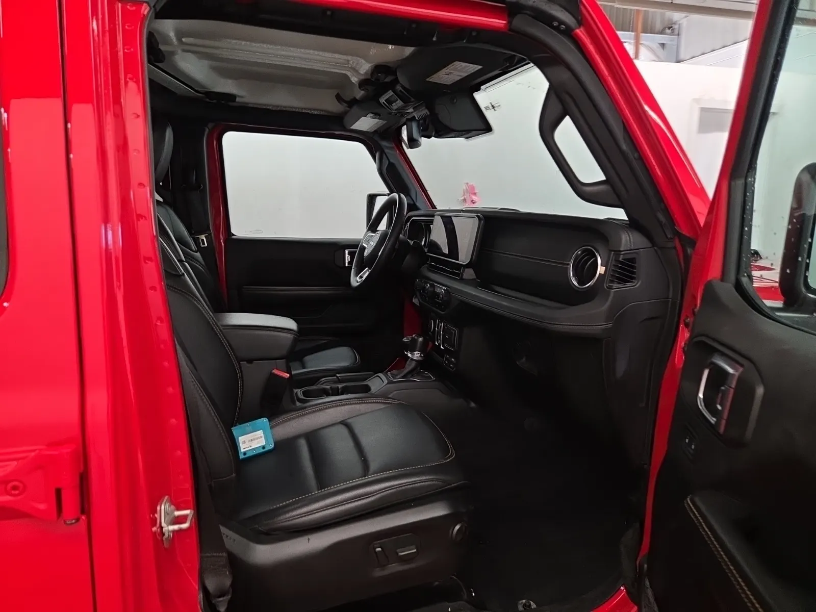 Right Side Interior Photo
