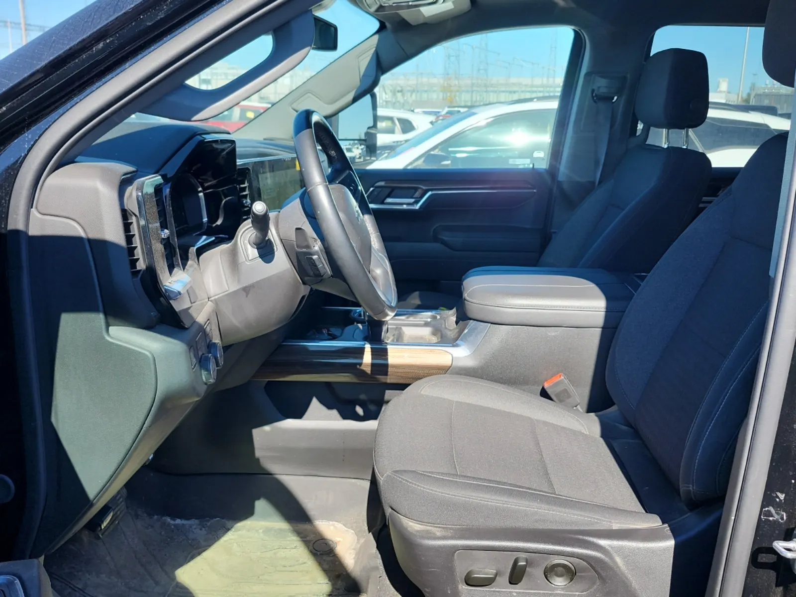 Front Interior Photo