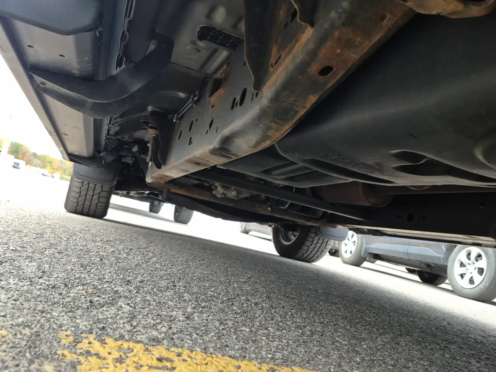 Undercarriage - Driver Photo