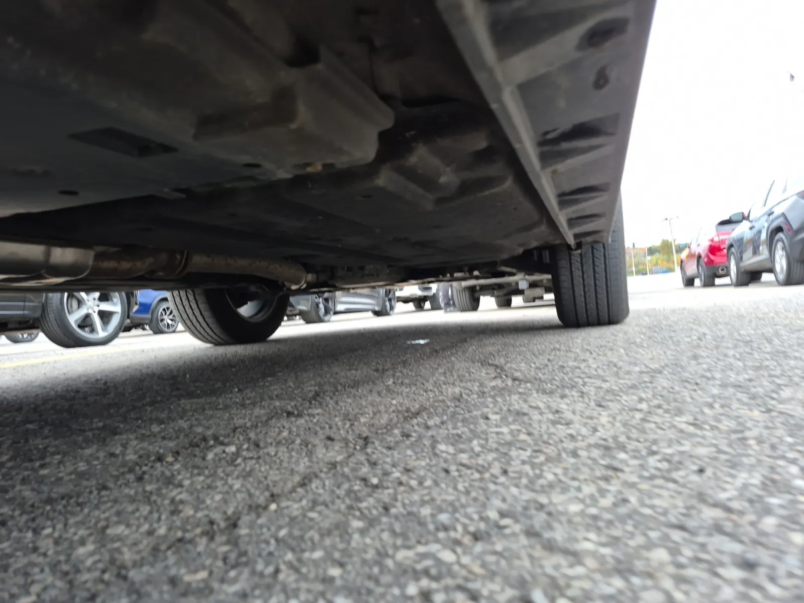 Undercarriage - Passenger Photo