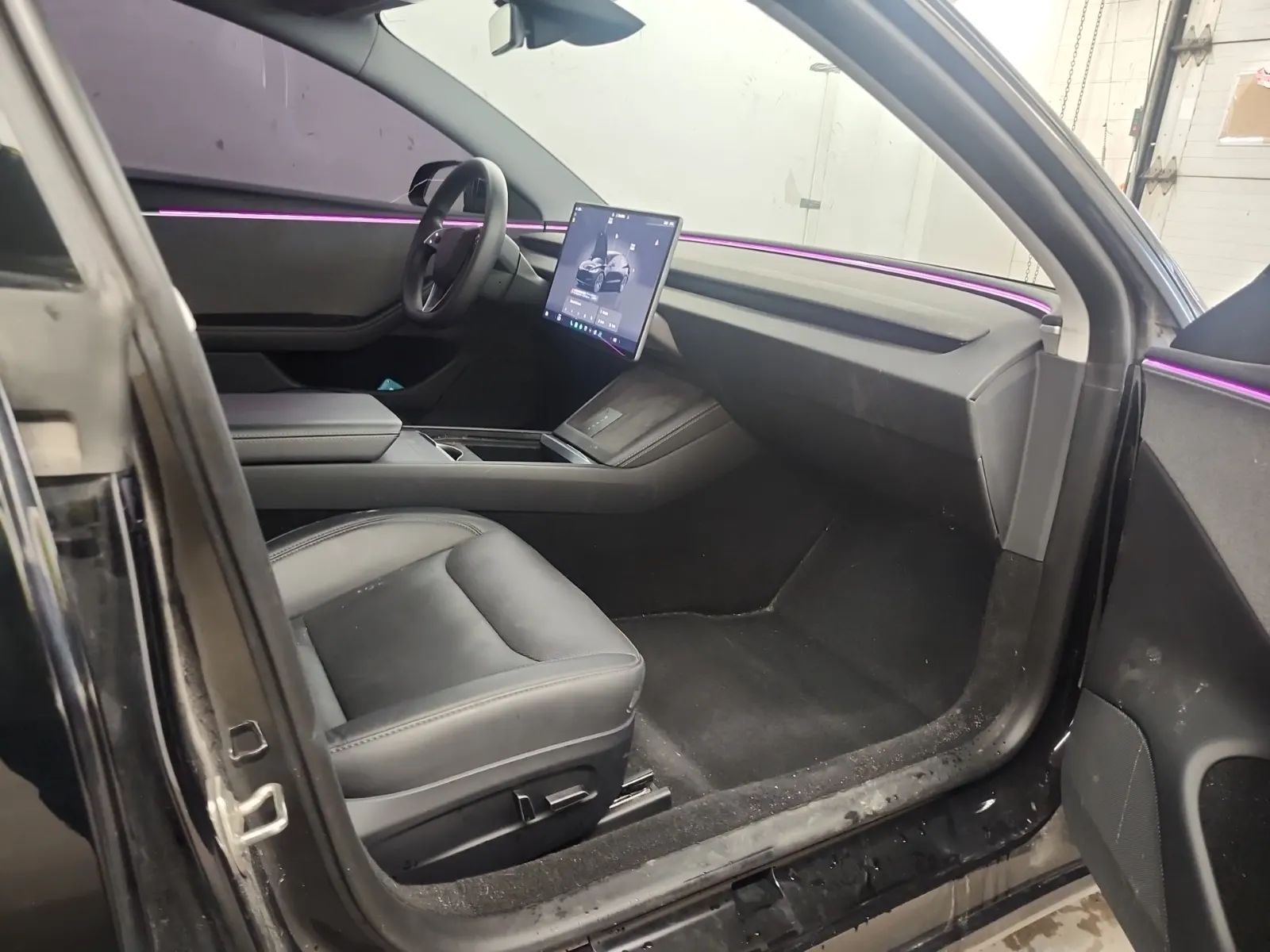 Right Side Interior Photo